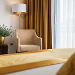 Otel Perla