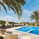 Perla Otel