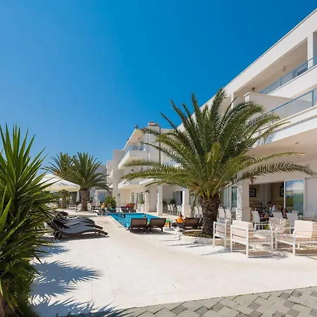Perla Otel
