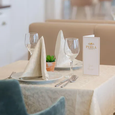 Perla 4* Rogoznica (Sibenik-Knin)
