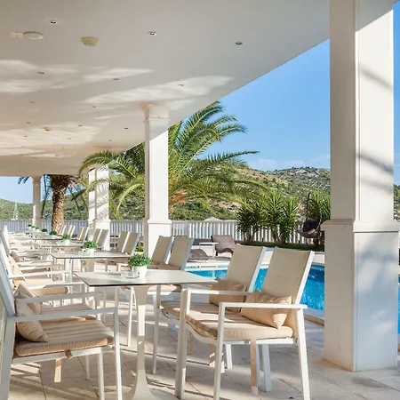 Perla 4* Rogoznica (Sibenik-Knin)