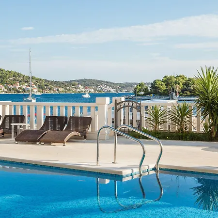 Perla Otel