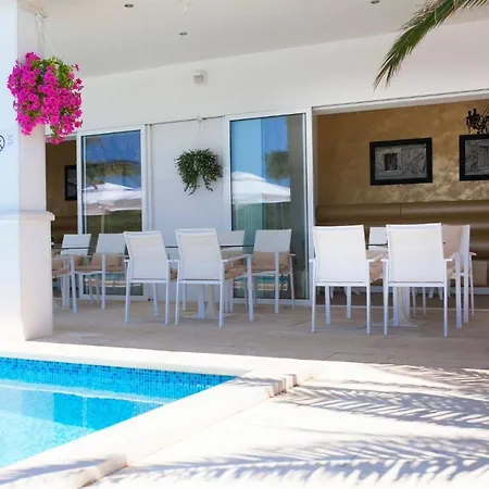 Perla Otel