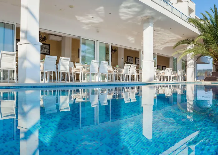 Perla Hotel Rogoznica (Sibenik-Knin)