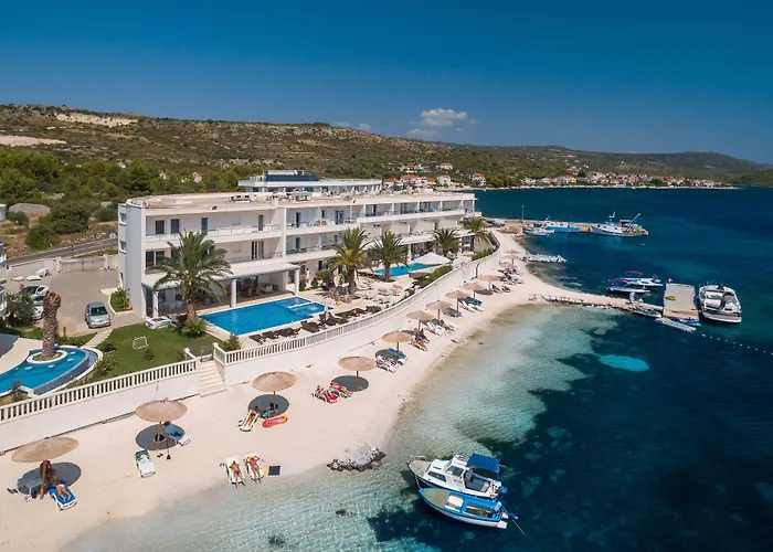 Perla 4* Rogoznica (Sibenik-Knin)